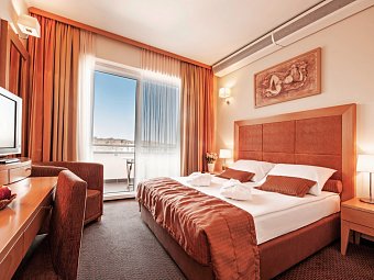Grand Hotel Primus - Wohnbeispiel Doppelzimmer Economy (Zimmercodierung DE1)