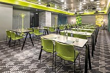 nhow London