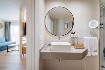 Barceló Margaritas ROYAL LEVEL - Beispiel Bad Juniorsuite Deluxe (Zimmercodierung JD1)