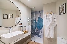 Barceló Margaritas ROYAL LEVEL - Beispiel Bad Juniorsuite Deluxe (Zimmercodierung JD1)