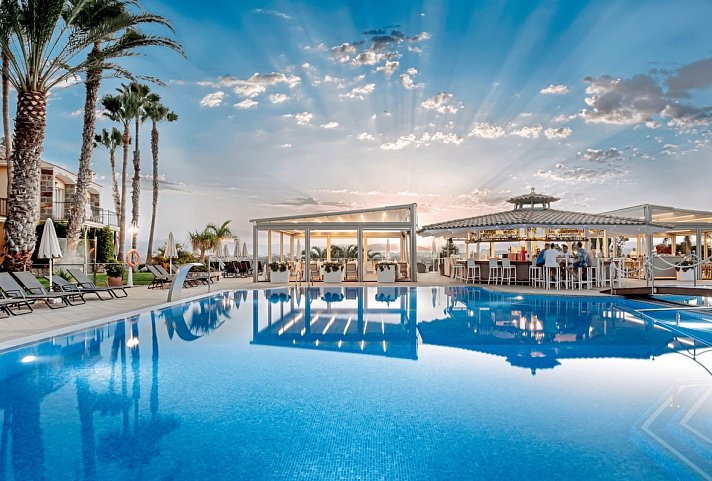 Bull Vital Suites & Spa Boutique Hotel