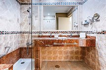 Bull Vital Suites & Spa Boutique Hotel - Beispiel Bad (Zimmercodierung JB1)
