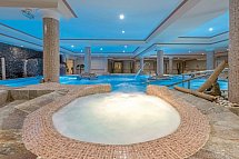 Bull Vital Suites & Spa Boutique Hotel