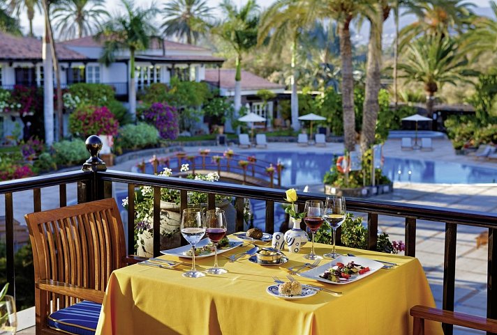 Seaside Grand Hotel Residencia