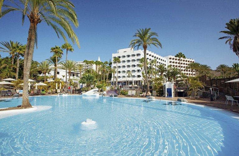 Corallium Beach by Lopesan Hotels