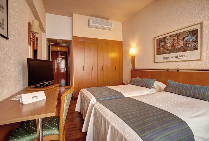 Bull Astoria - Wohnbeispiel Doppelzimmer Standard (Zimmercodierung DG1)