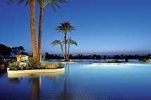 Jolie Ville Kings Island Luxor