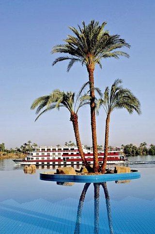 Jolie Ville Kings Island Luxor