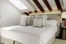 Hospes Puerta de Alcalá - Junior Suite (Zimmercodierung JB1)