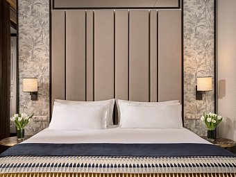 NH Collection Madrid Palacio de Tepa - Wohnbeispiel Doppelzimmer Deluxe (Zimmercodierung DD1)