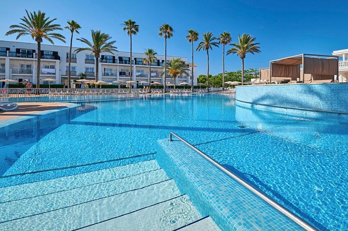 Grupotel Mar de Menorca