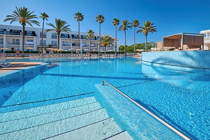 Grupotel Mar de Menorca