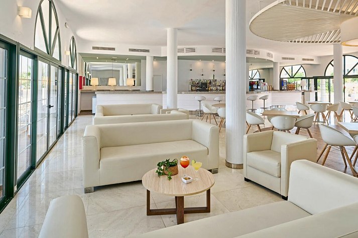 Grupotel Mar de Menorca