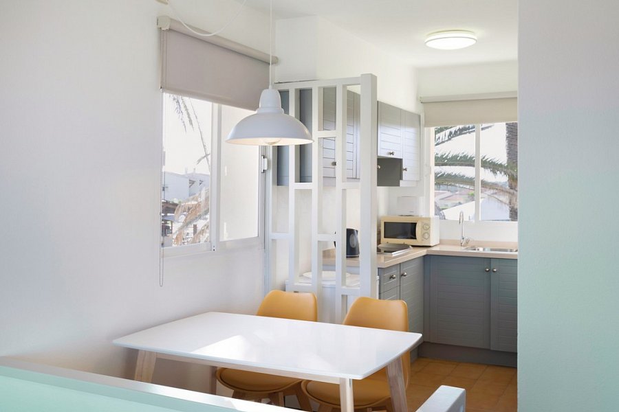AluaSun Mediterráneo - Wohnbeispiel Appartement 1 Schlafzimmer Meerblick (Zimmercodierung ABM)