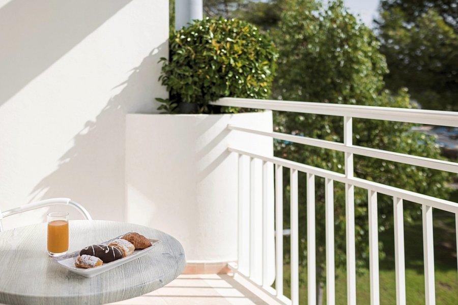 Sagitario Princesa Playa - Beispiel Balkon Doppelzimmer (Zimmercodierung DB1)