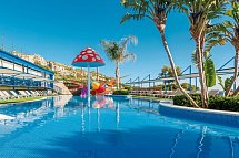 Royal Son Bou Family Club