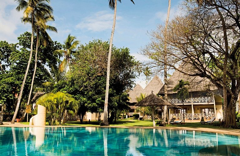 Neptune Palm Beach Resort