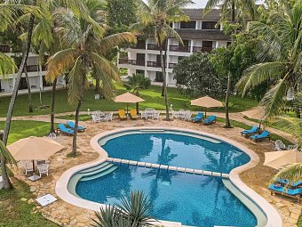 Prideinn Flamingo Beach Resort & Spa