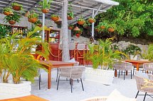 Prideinn Flamingo Beach Resort & Spa