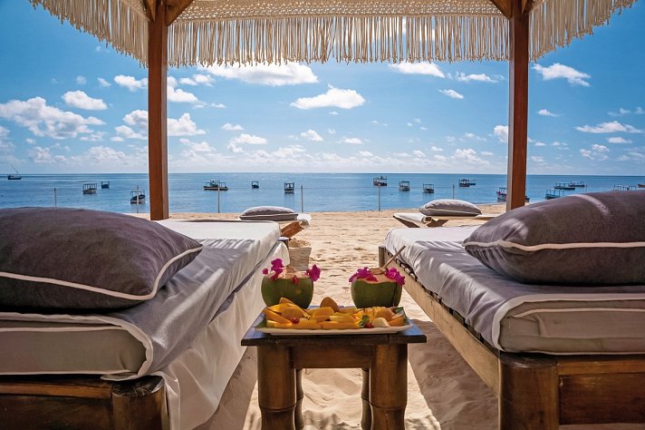Billionaire Resort & Retreat