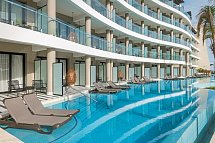 Ocean Coral Spring - Wohnbeispiel Juniorsuite Swim-up (Zimmercodierungen JBQ & UDQ)