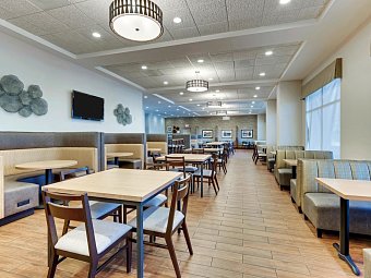 Drury Inn & Suites Orlando