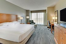 Drury Inn & Suites Orlando - Wohnbeispiel Deluxe 1 King (Zimmercodierung UD2)