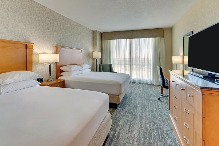 Drury Inn & Suites Orlando