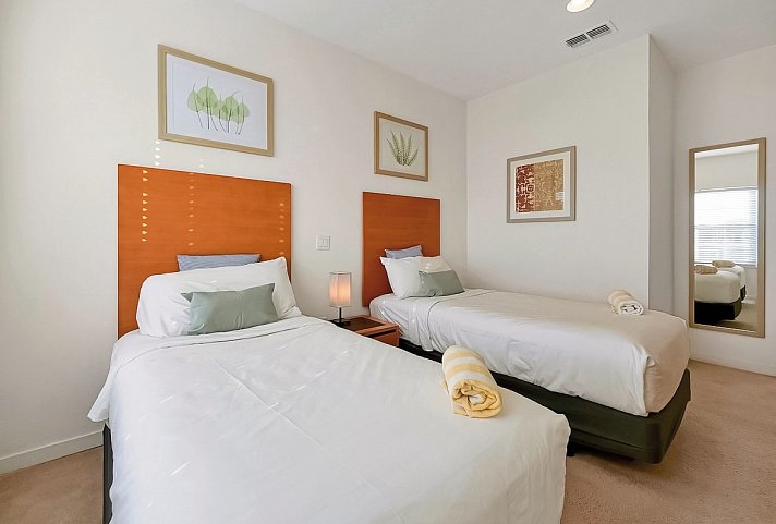 Regal Oaks Resort Vacation Townhomes Apartments - Wohnbeispiel Standard Townhome 3 Bedrooms Hot Tub (Zimmercodierung HB2)