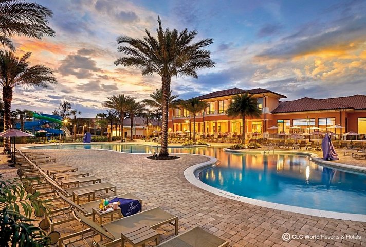 Regal Oaks Resort Vacation Townhomes Apartments