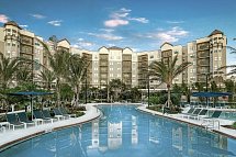 The Grove Resort & Spa Apartments