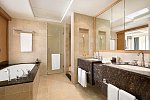 Hilton Muscat Al Bandar