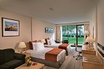 Crowne Plaza Muscat