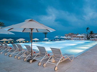 Crowne Plaza Muscat