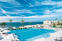 Crowne Plaza Muscat