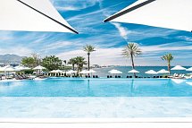 Crowne Plaza Muscat