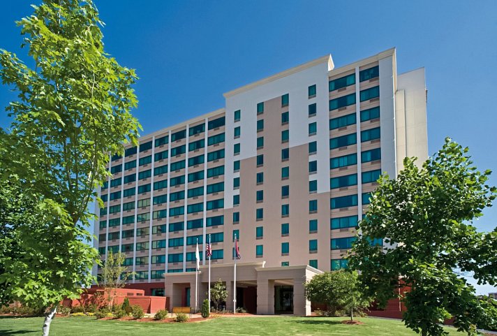 Crowne Plaza Memphis Downtown
