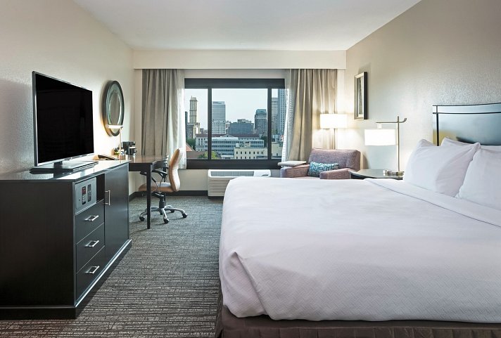 Crowne Plaza Memphis Downtown - Wohnbeispiel Standard (Zimmercodierung UG1)