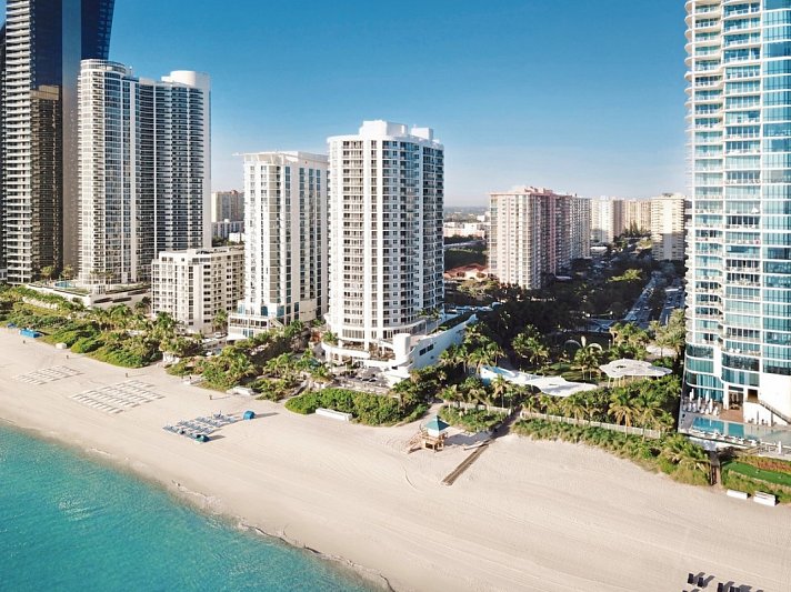 Doubletree Ocean Point Resort & Spa