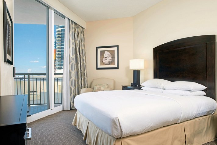 Doubletree Ocean Point Resort & Spa