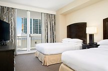Doubletree Ocean Point Resort & Spa - Wohnbeispiel Standard Two Doubles Partial Ocean View
