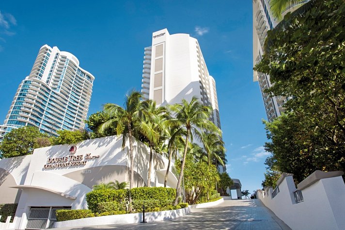 Doubletree Ocean Point Resort & Spa