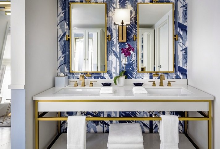 Cadillac Hotel & Beach Club