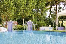 Cadillac Hotel & Beach Club