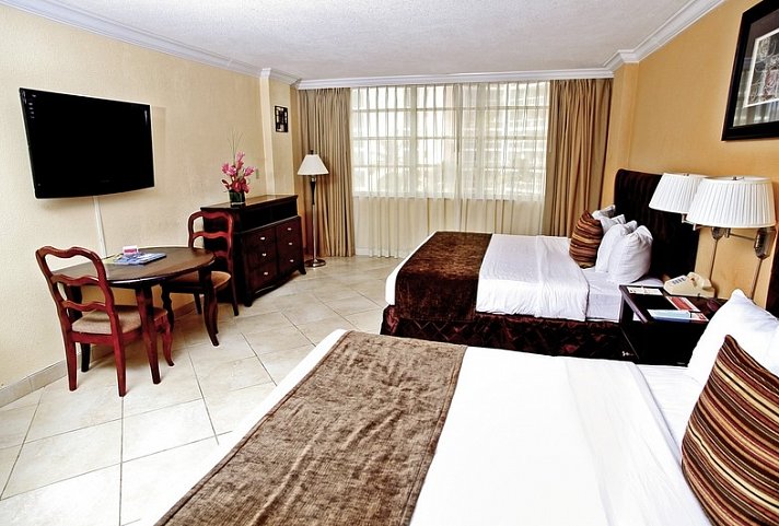 Ramada Plaza Marco Polo