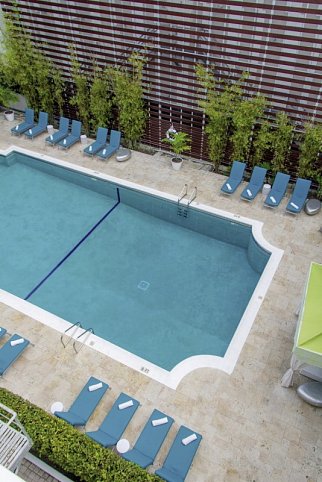 Dorchester Hotel - Pool