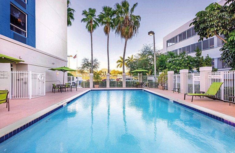 Springhill Suites Miami Airport South Blue Lagoon