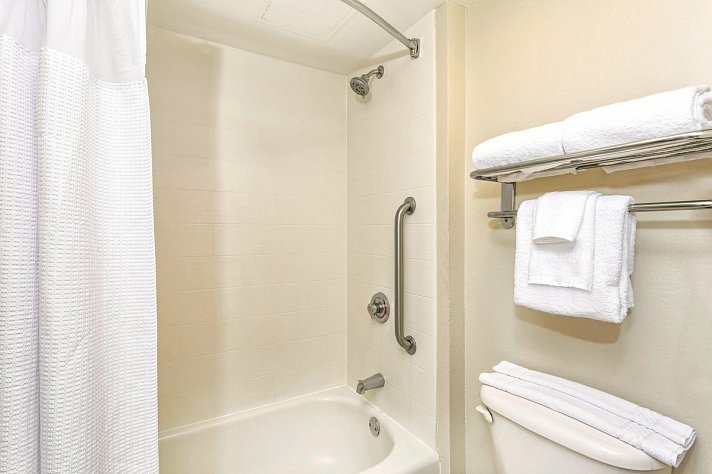 Springhill Suites Miami Airport South Blue Lagoon