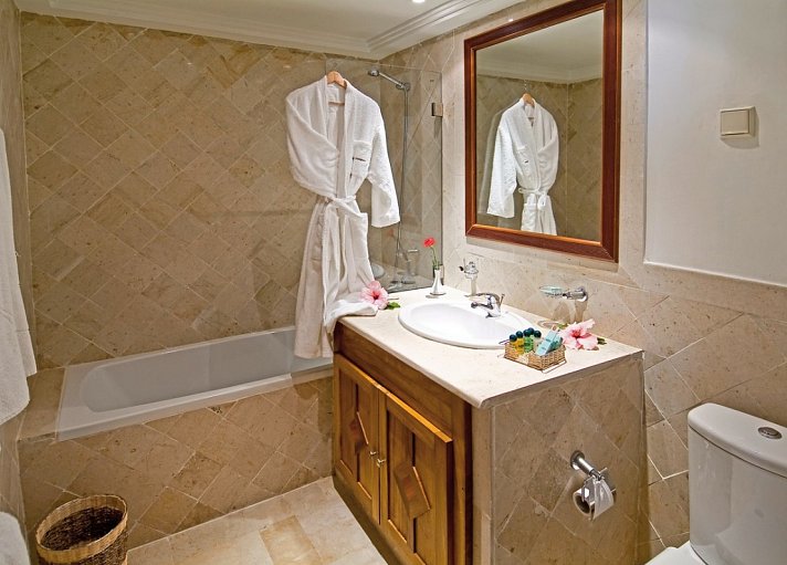 Les Orangers Beach Resort