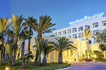 Nozha Beach & Spa